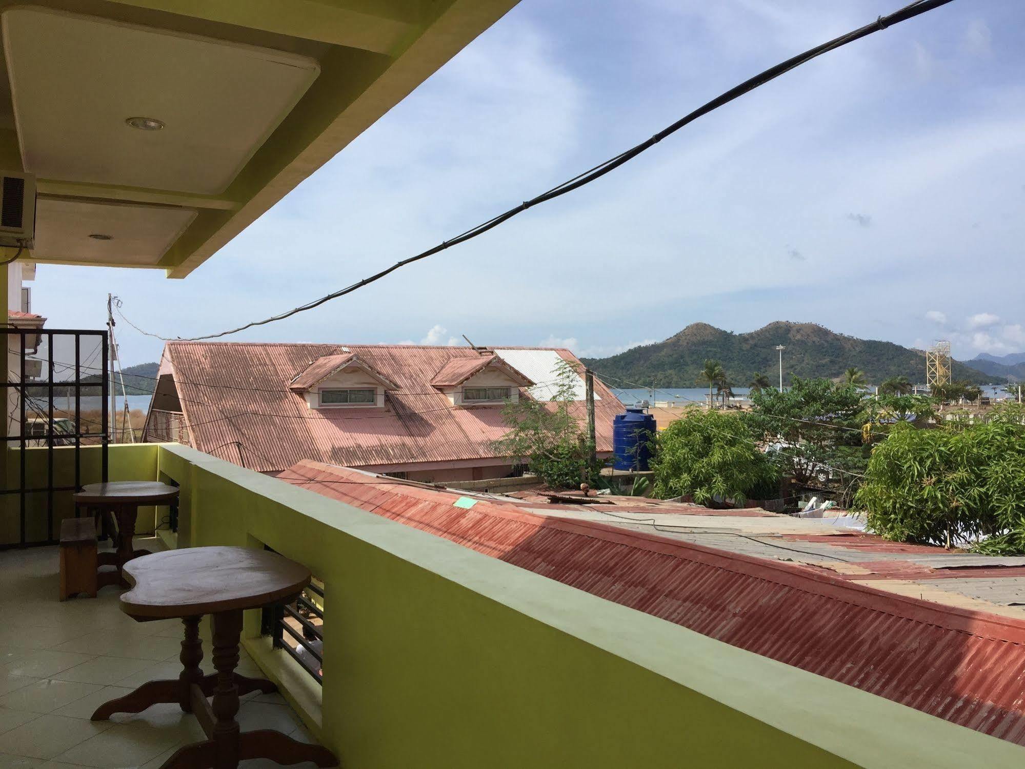 Luis Bay Travellers Lodge Корон Экстерьер фото