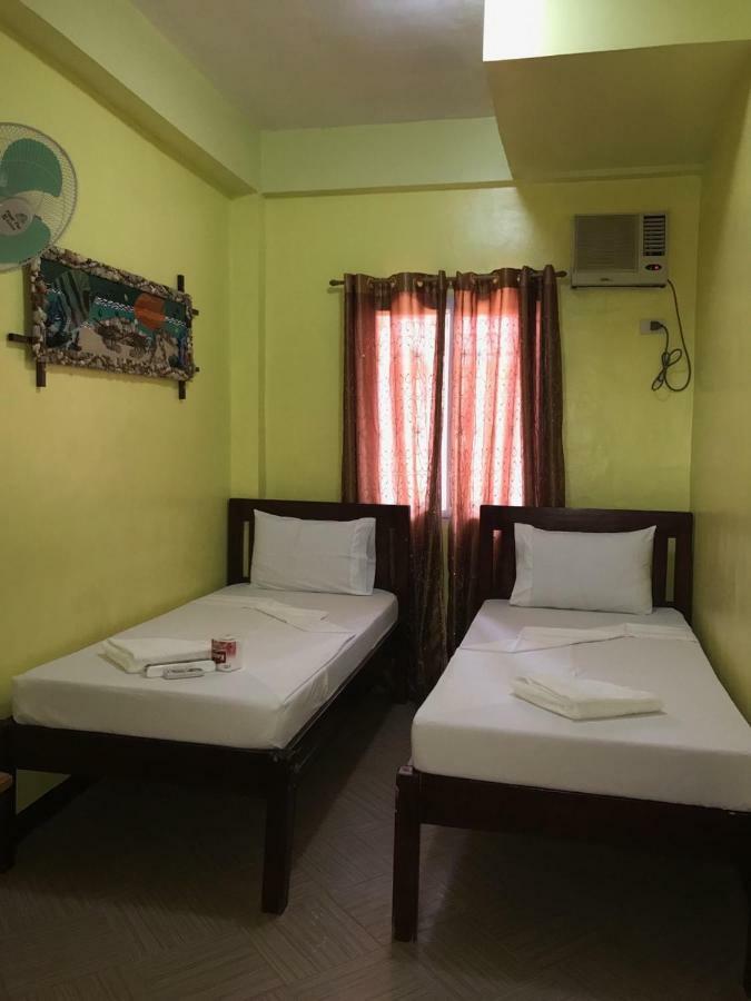 Luis Bay Travellers Lodge Корон Экстерьер фото