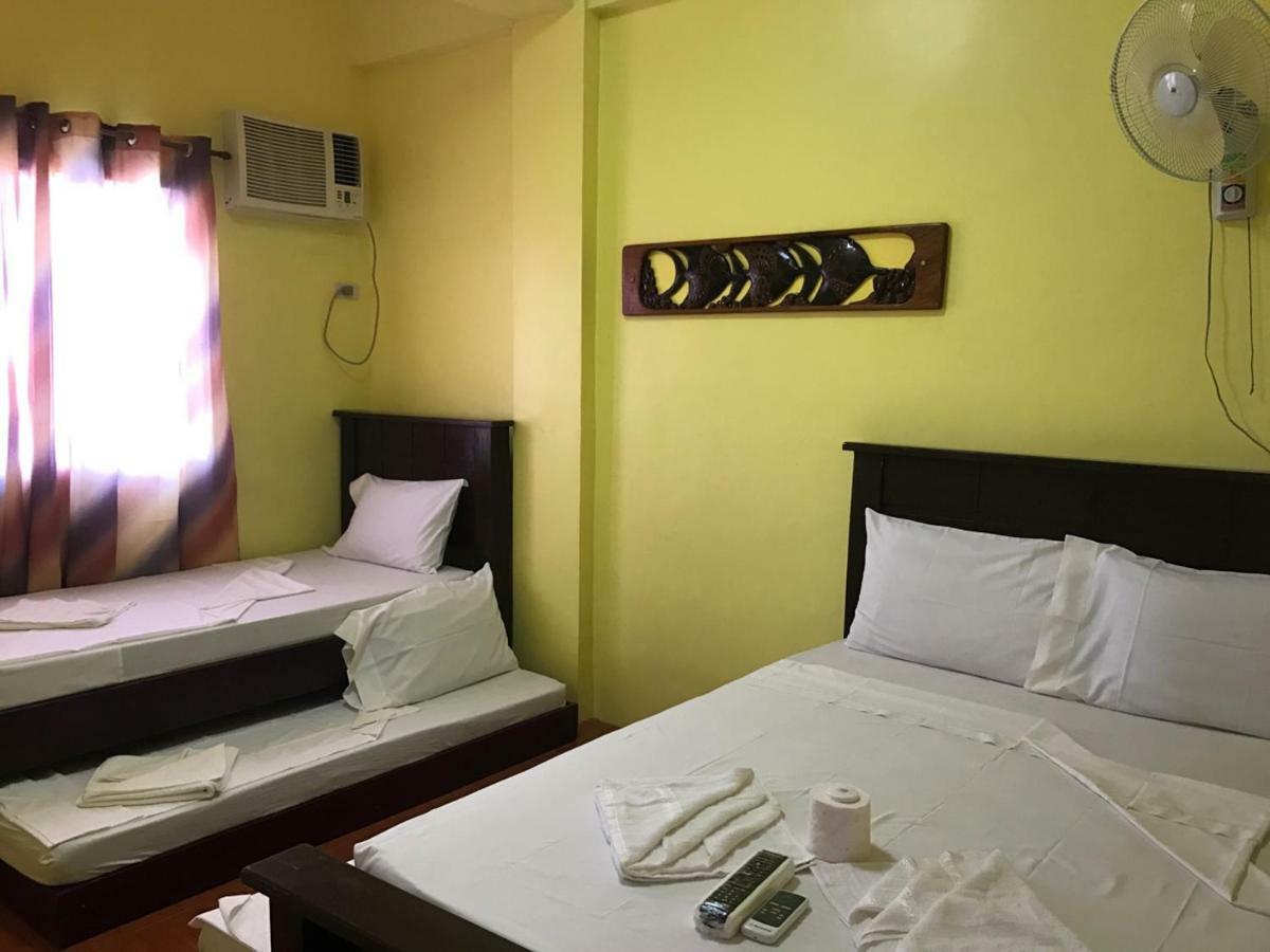 Luis Bay Travellers Lodge Корон Экстерьер фото